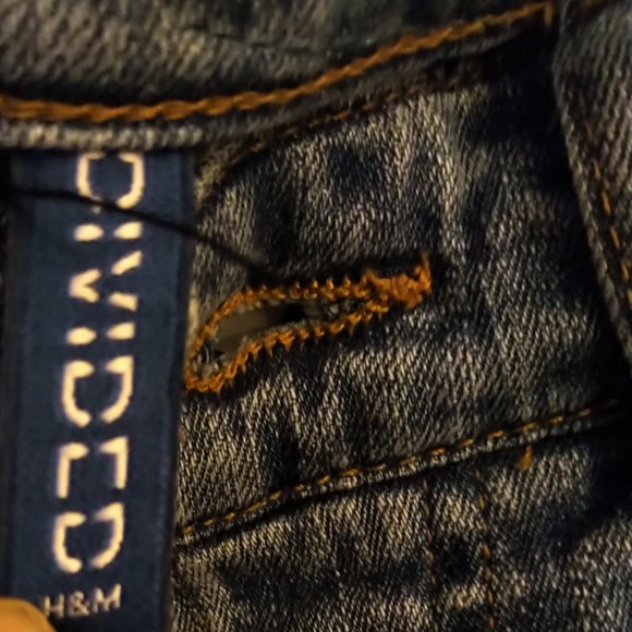 H+M-Distressed Straight Leg--29" - Picture 3 of 5